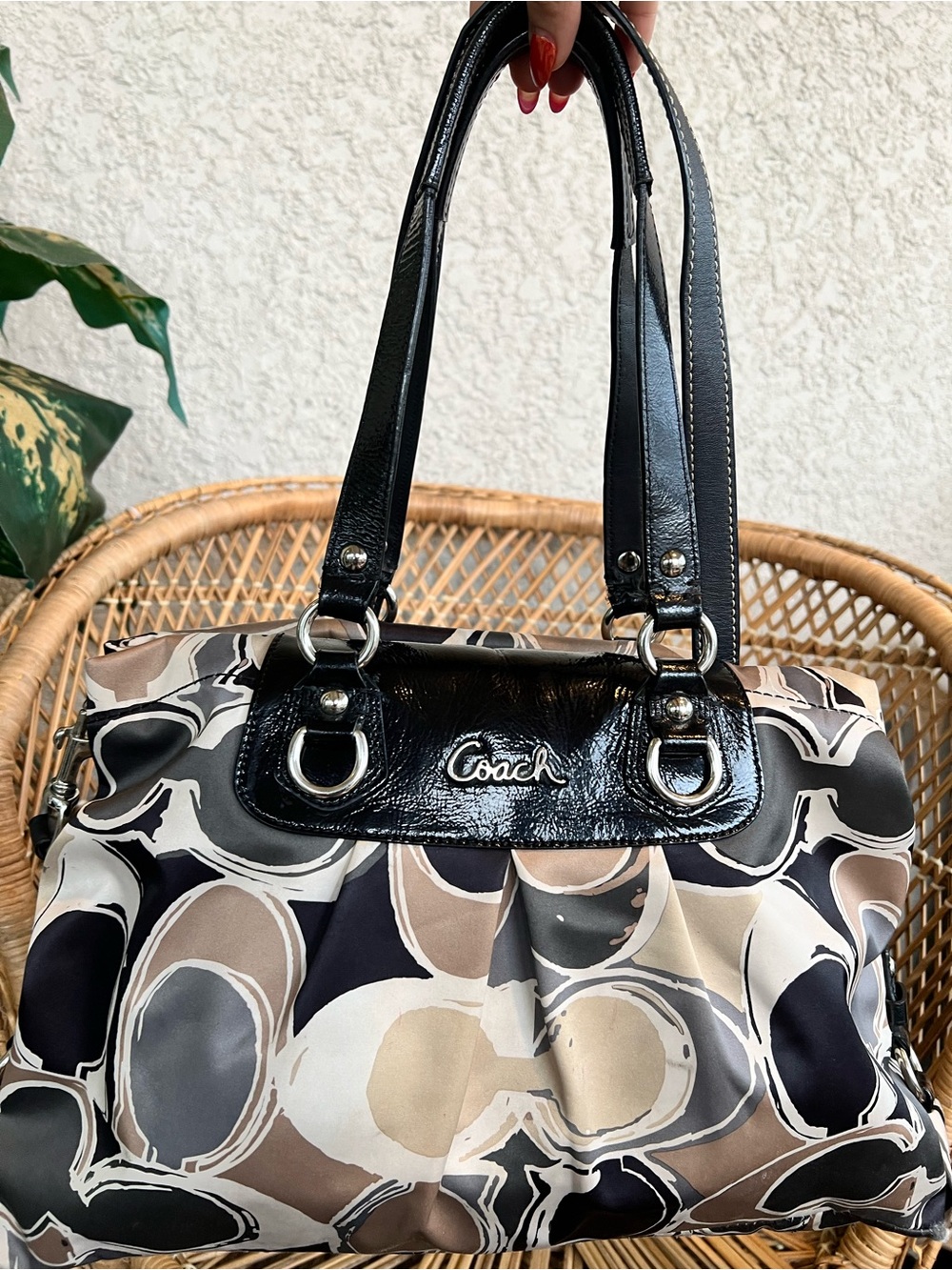 Coach Ashley Print Shoulder bag